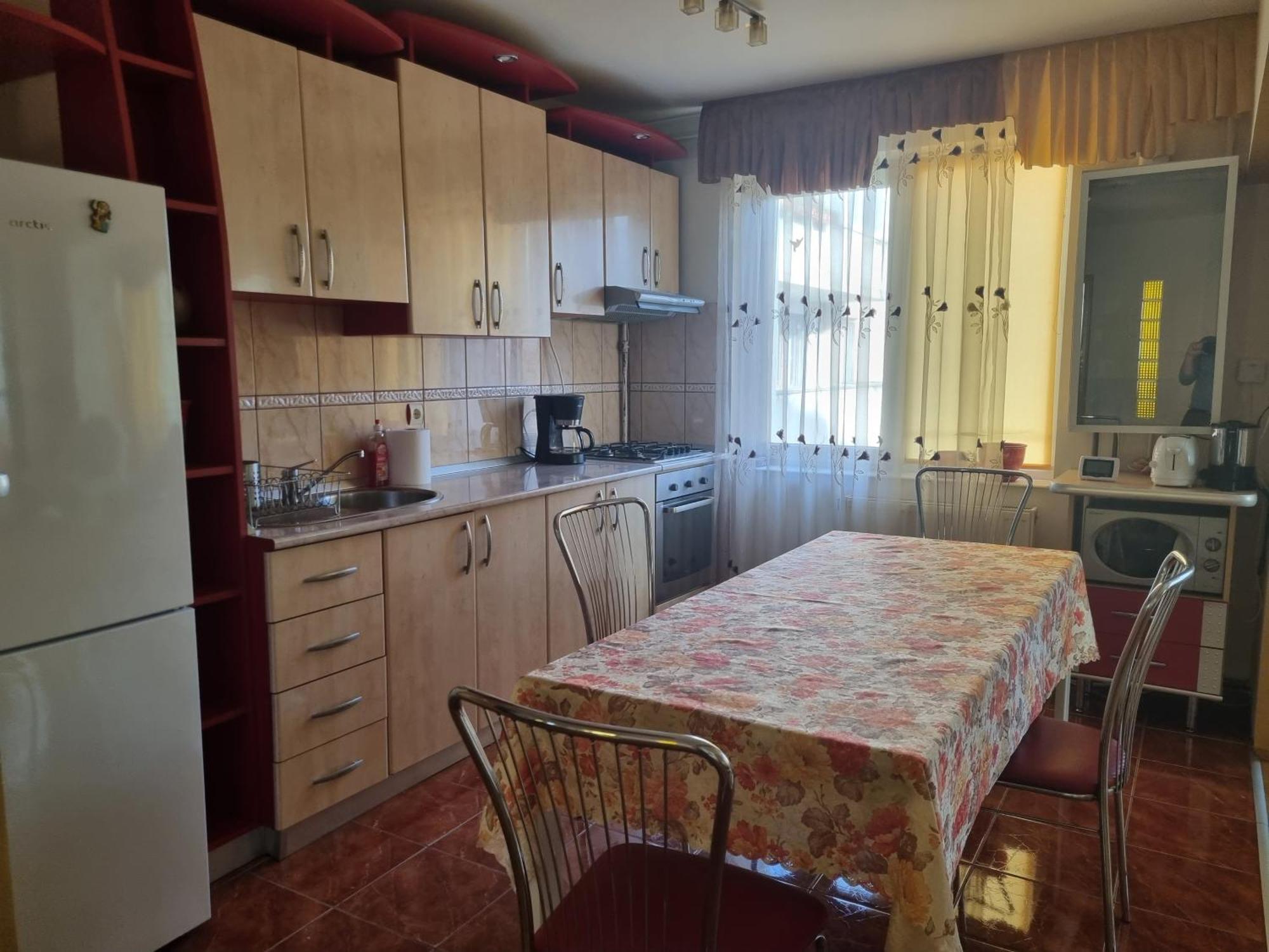 Nice & Relaxing Central Apartment Бая Маре Екстериор снимка